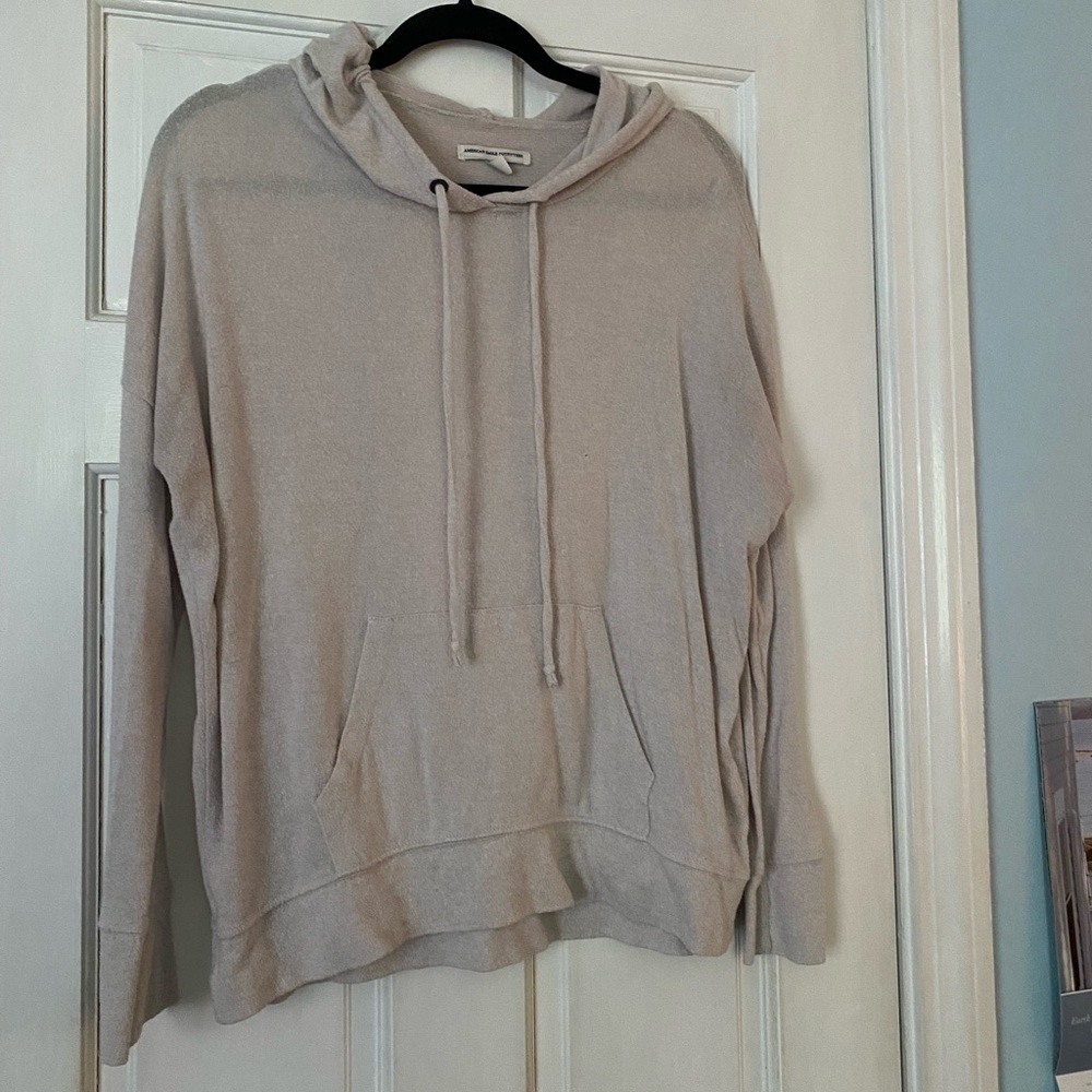 American Eagle Hoodie soft and comfortable